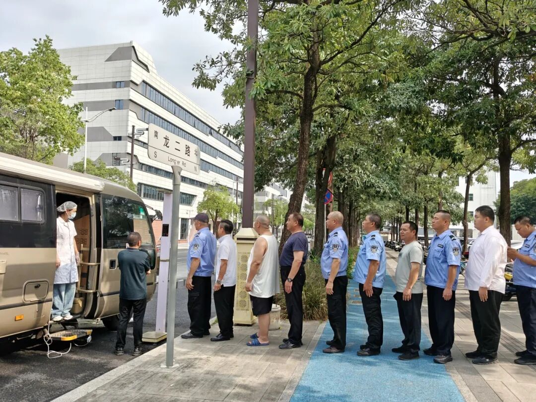 1776059830620096715.jpg 2.jpg